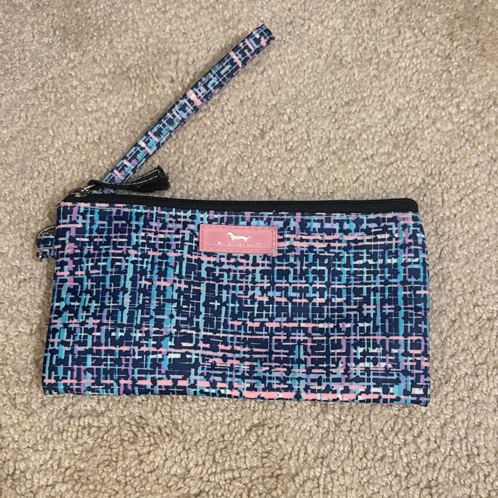 Scout Blue and Pink Patterned Wristlet